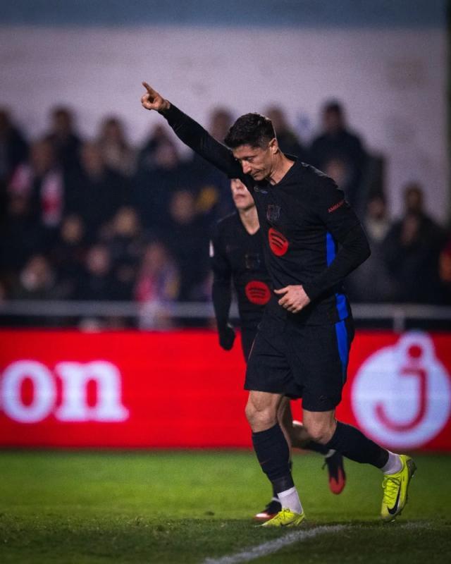 1736032382960090577.jpg 1736032234860.jpg