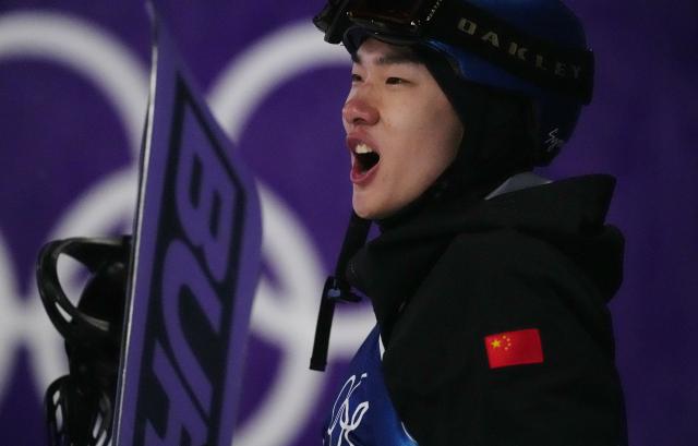 中超-两个周期两登领奖台 苏翊鸣摘铜仍载入大跳台史册